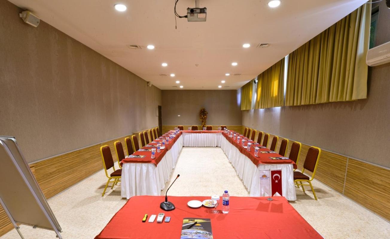 Anadolu Hotels Esenboga Thermal Buitenkant foto