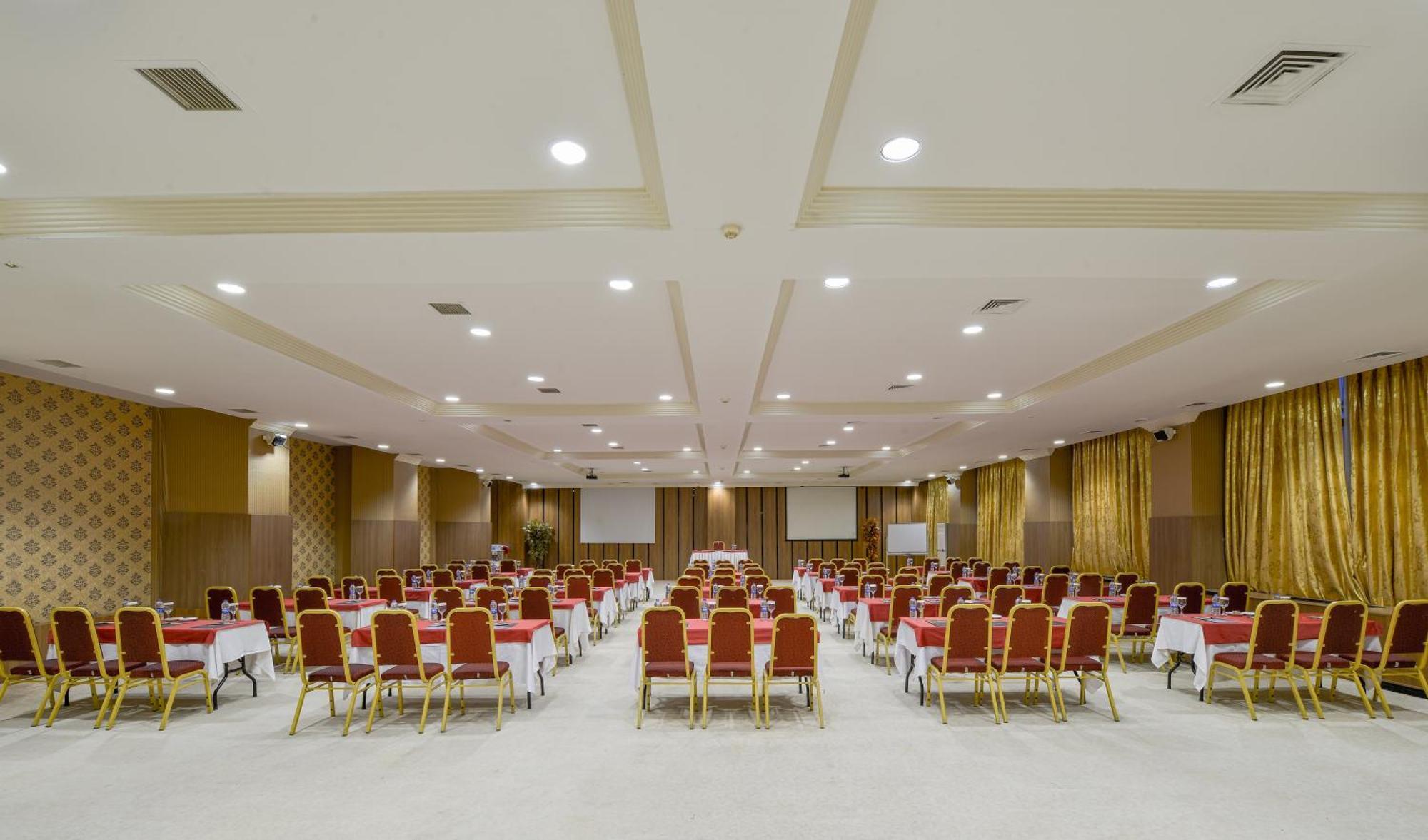 Anadolu Hotels Esenboga Thermal Buitenkant foto
